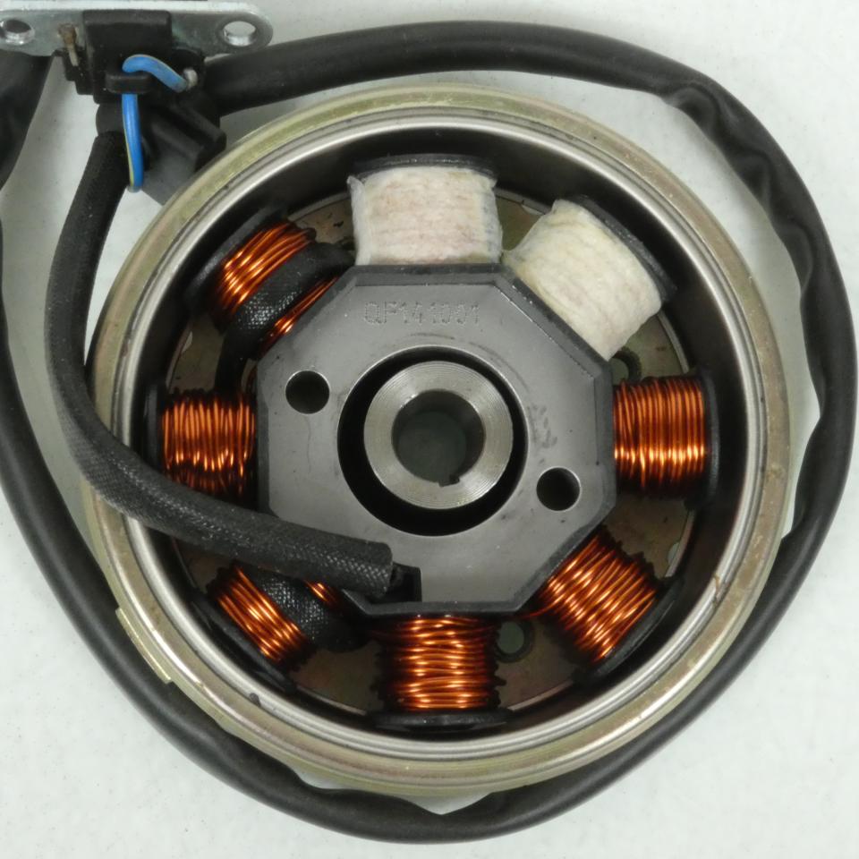 Stator rotor d'allumage pour scooter Peugeot 50 V-Clic 779898 occasion
