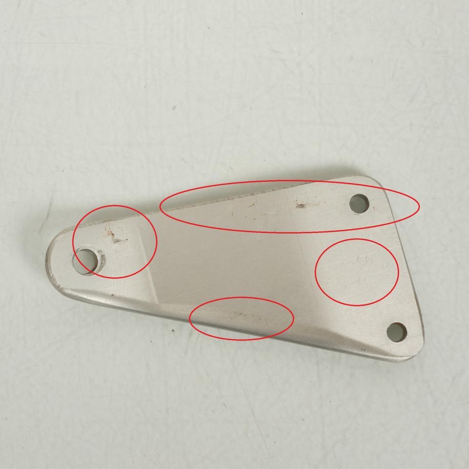 Patte de feu Droite pour moto Suzuki SV 650 1999 à 2002 19F00 51851-19F00-000