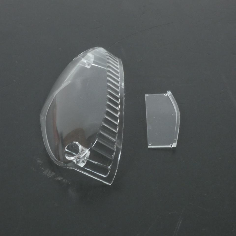 Cabochon feu arrière transparent Replay pour scooter Peugeot 50 Ludix Neuf