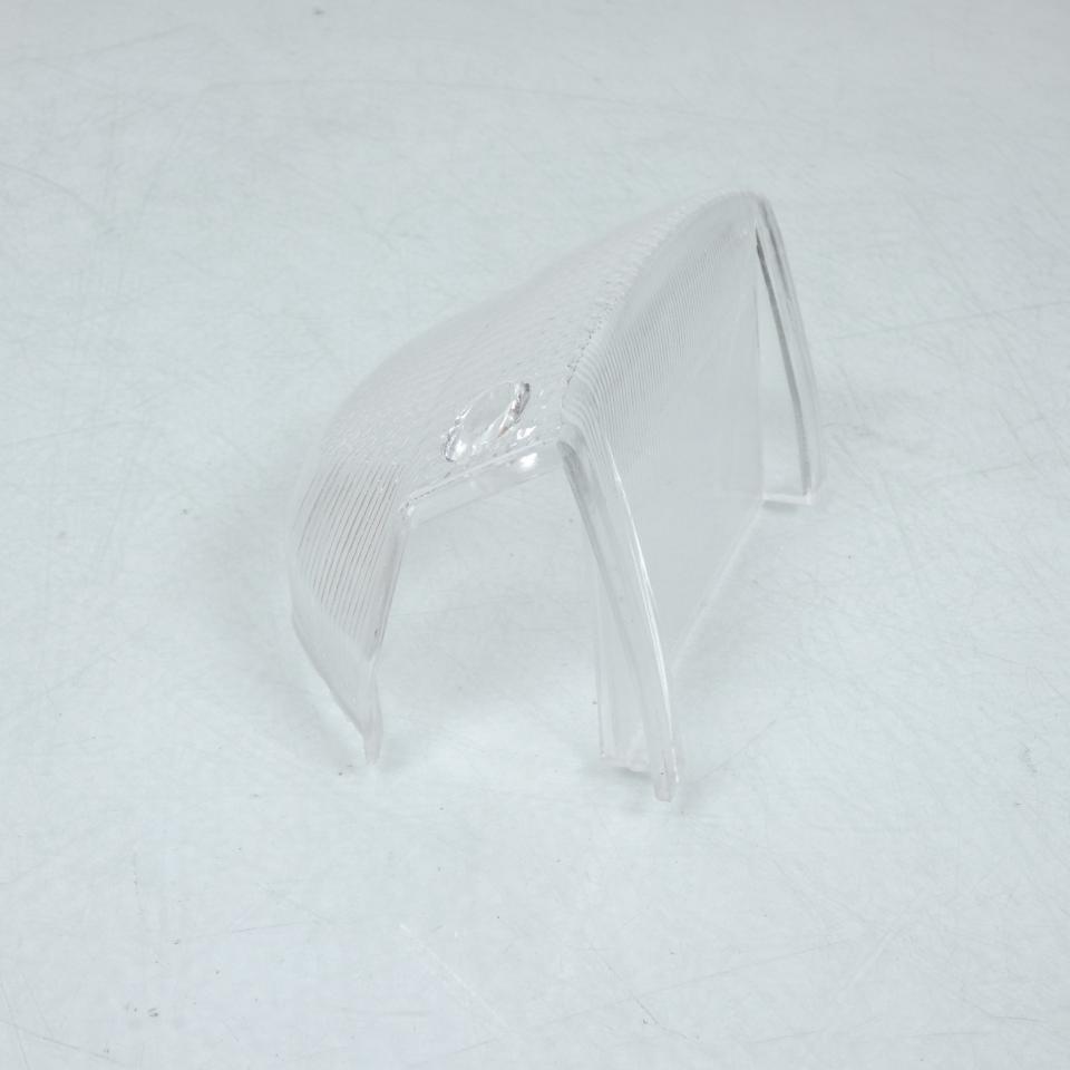 Cabochon feu arrière Générique pour scooter Yamaha 50 BWS 1998 Neuf