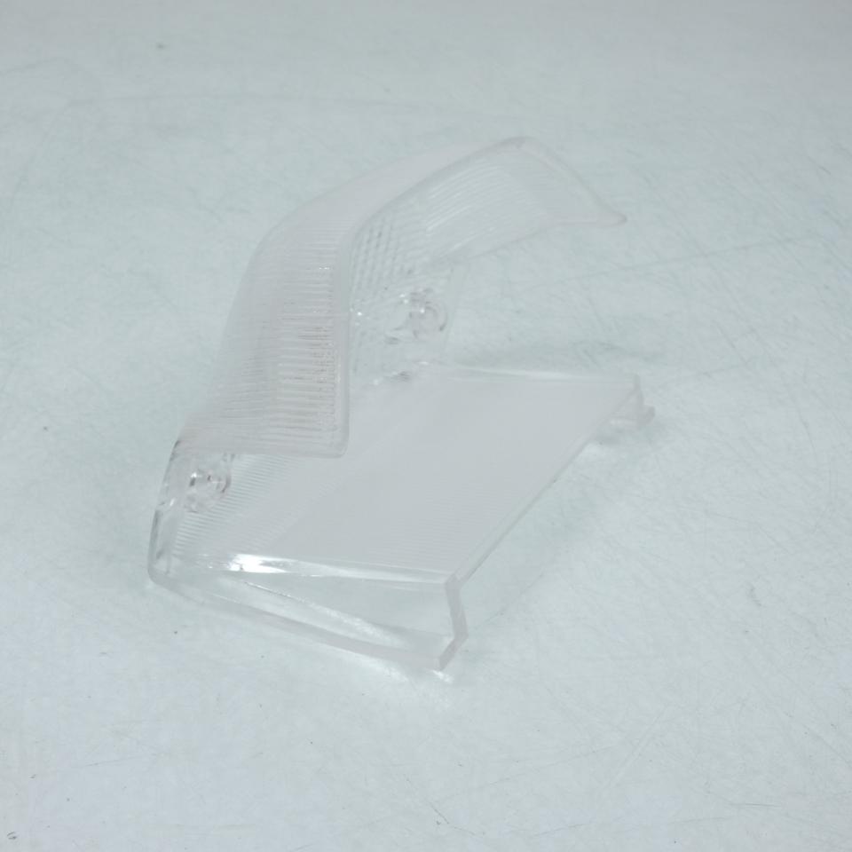 Cabochon feu arrière Générique pour scooter Yamaha 50 BWS 1998 Neuf