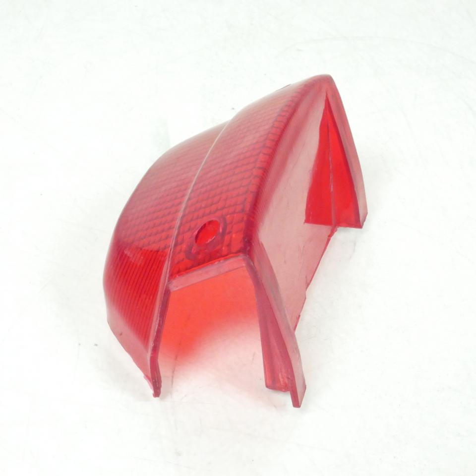 Cabochon feu arrière Générique pour Scooter Yamaha 50 BWS 1990 à 1998 3VL-H4721-00-00 / Rouge Occasion