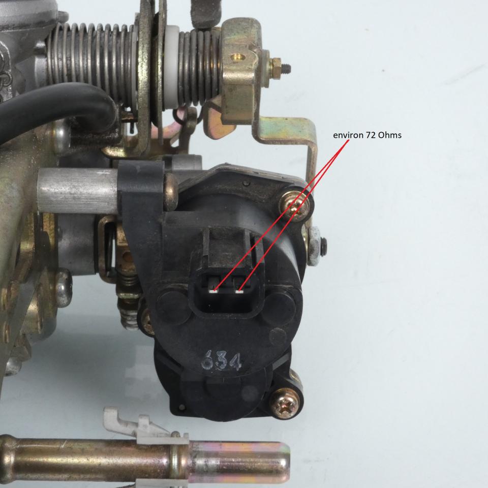 Rampe d injection origine pour moto Suzuki 650 SV 2003-2008 17G0 Occasion