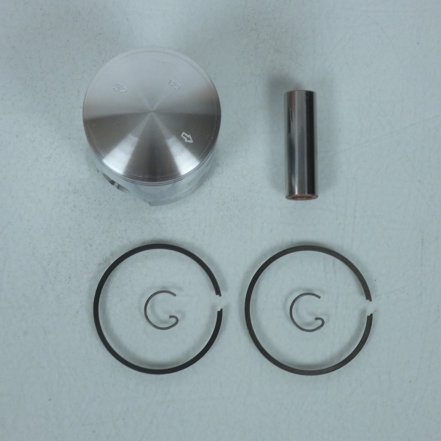 Haut moteur Ø57mm Polini pour scooter Piaggio 125 Vespa Primavera Et3 140.0050/R