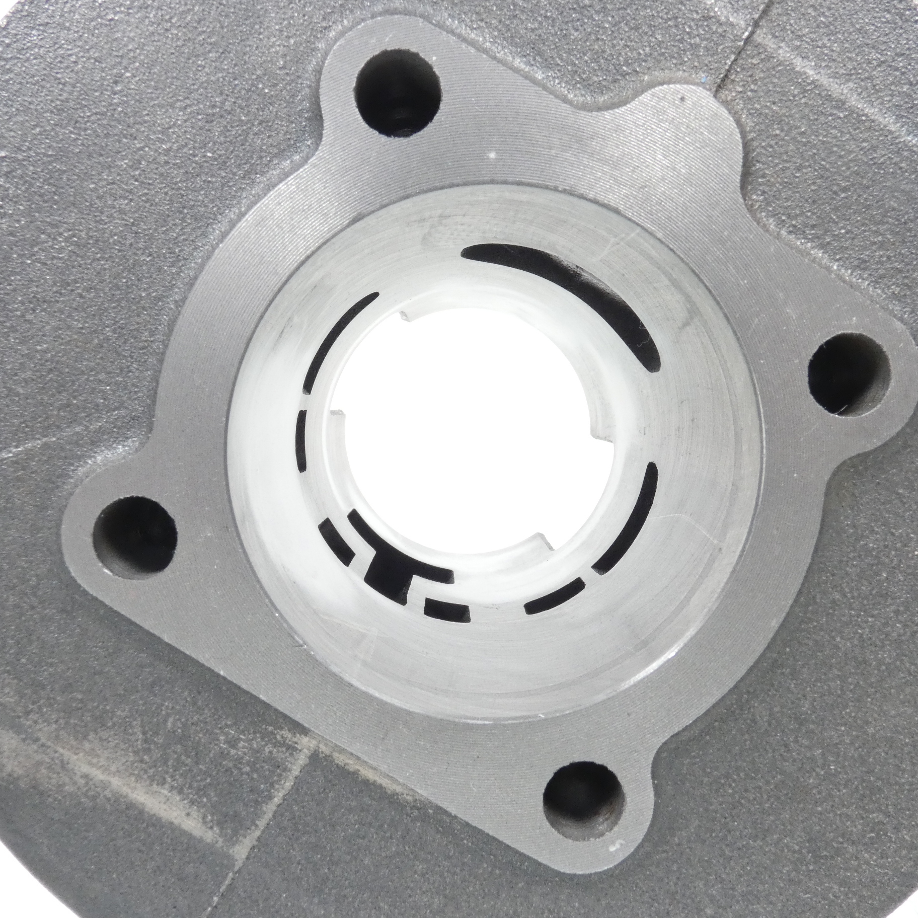 Haut moteur Ø57mm Polini pour scooter Piaggio 125 Vespa Primavera Et3 140.0050/R