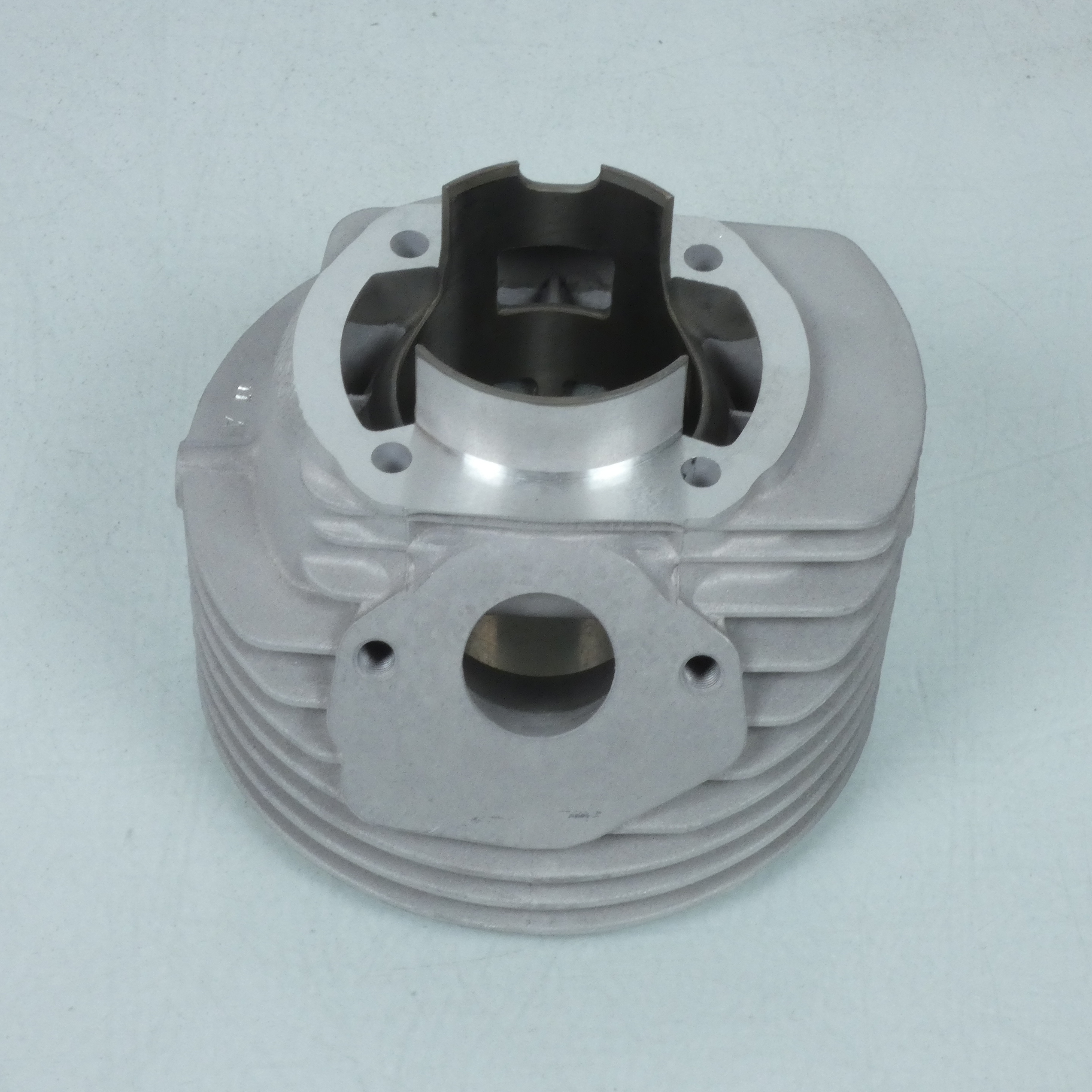 Kit Haut moteur Ø57 Polini pour scooter Piaggio 125 Vespa Primavera Et3 140.0211