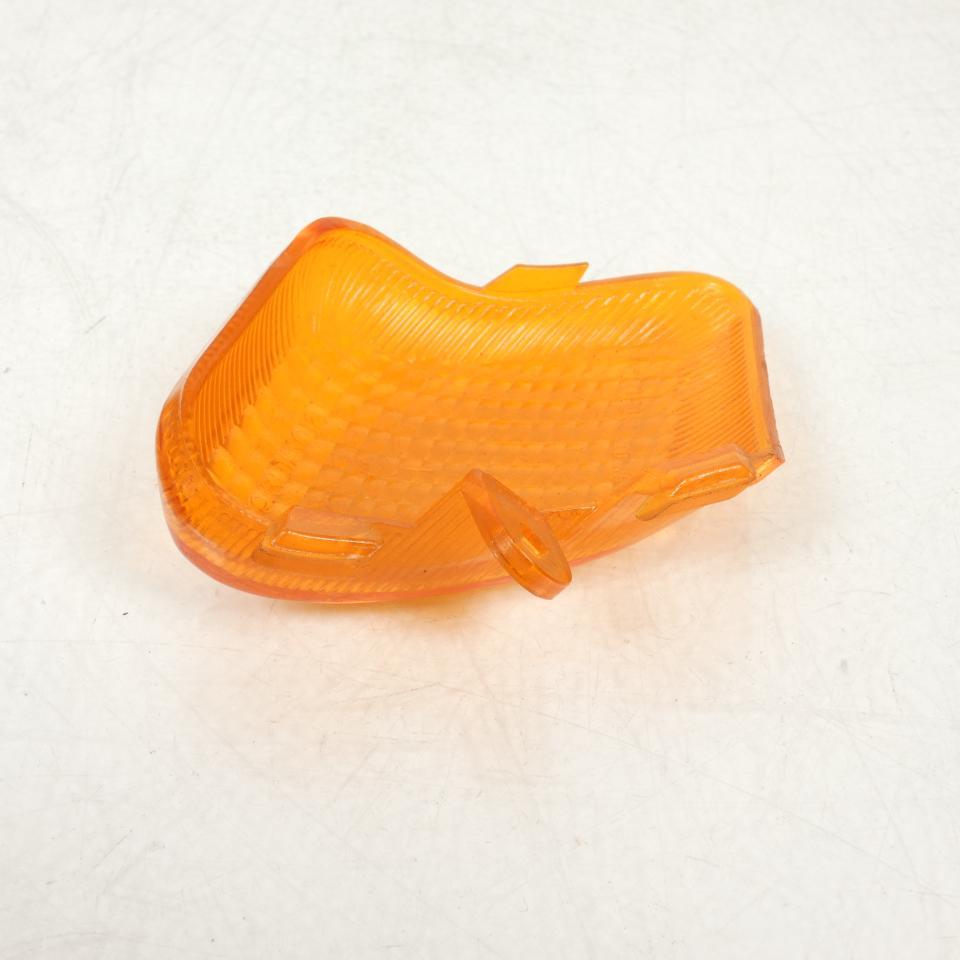 Cabochon de clignotant arrière droit Triom pour scooter MBK 50 Rocket 2003 à 2009 210504-D / 4SB-H3342-00 Neuf
