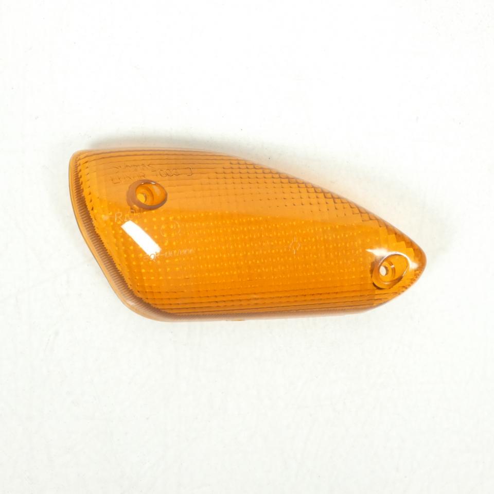 photo piece : Cabochon de clignotant->Yamaha Aerox