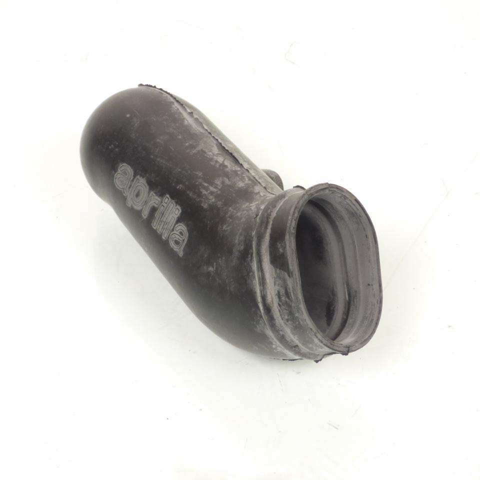 Manchon boite a air pour scooter Aprilia 125 Leonardo 1999-2005 AP8144202 E103684