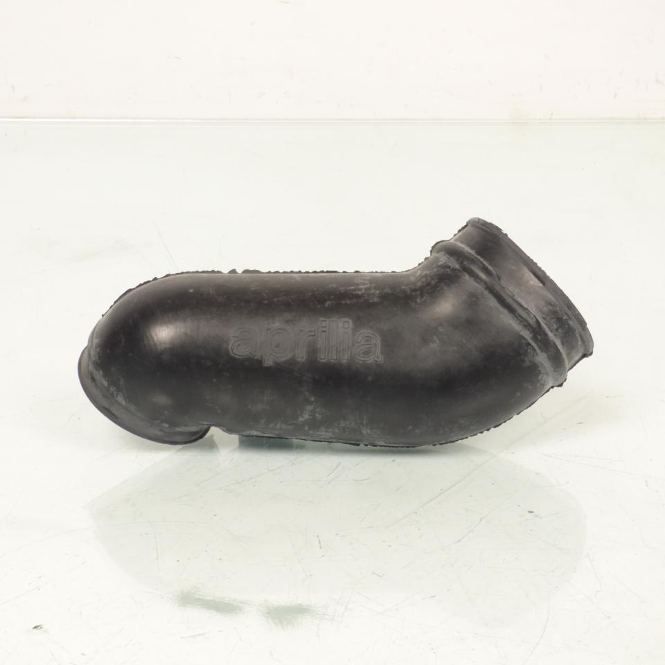 Manchon boite a air pour scooter Aprilia 125 Leonardo 1999-2005 AP8144202 E103684