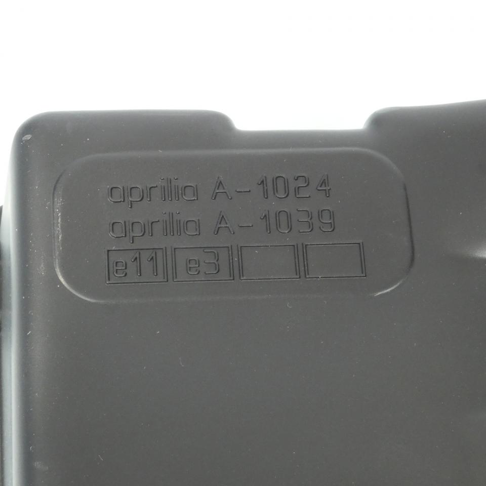 Couvercle de boite a air origine pour Moto Aprilia 50 RS 1999 à 2005 AP8258334 Neuf