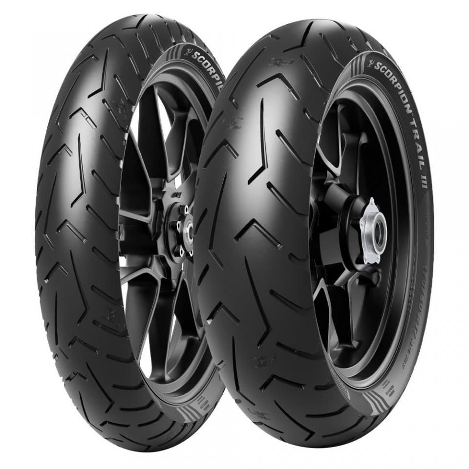 Pneu 100-90-18 Pirelli pour Auto Neuf
