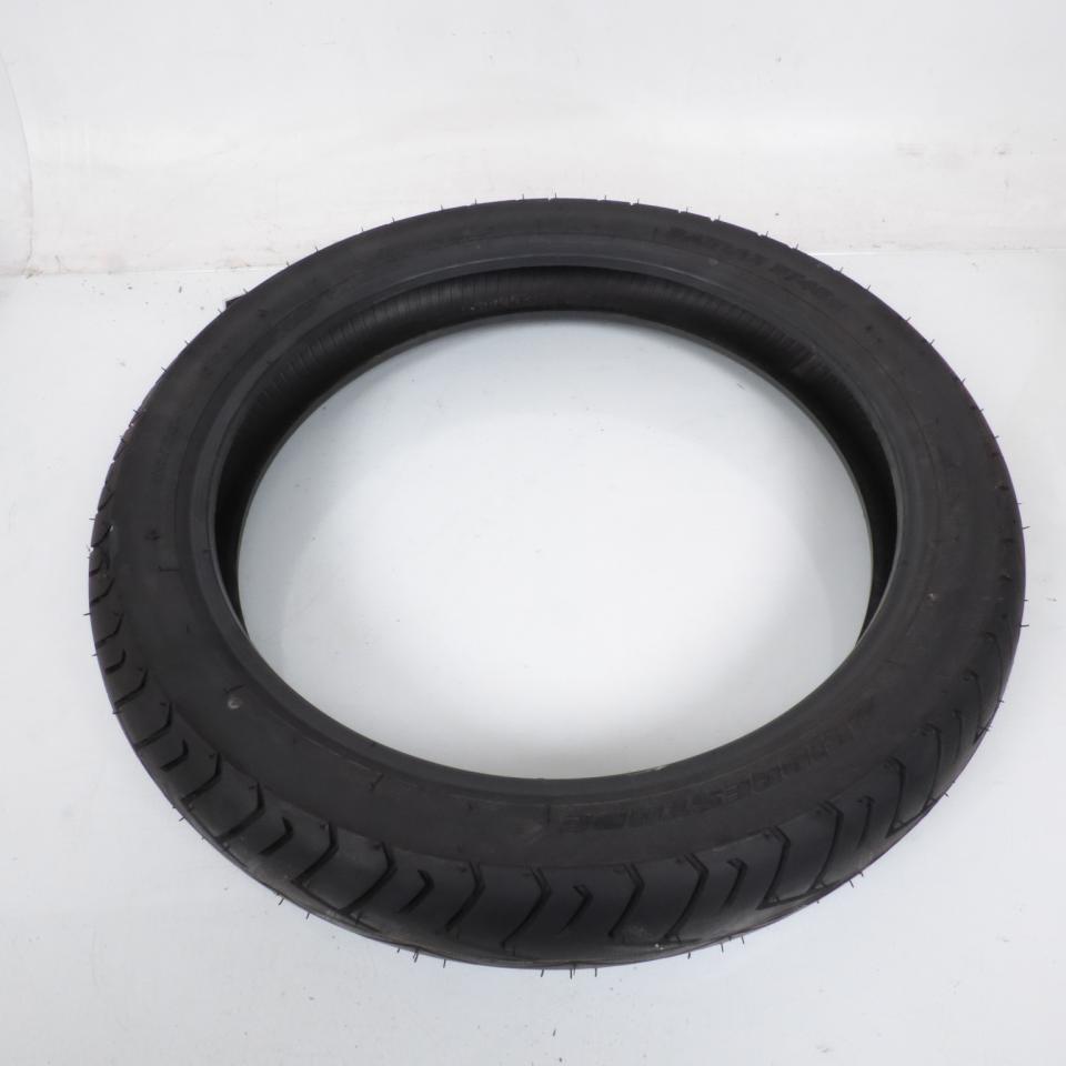 Pneu 110-80-18 Bridgestone pour Auto Battlax BT45R 58H. Neuf