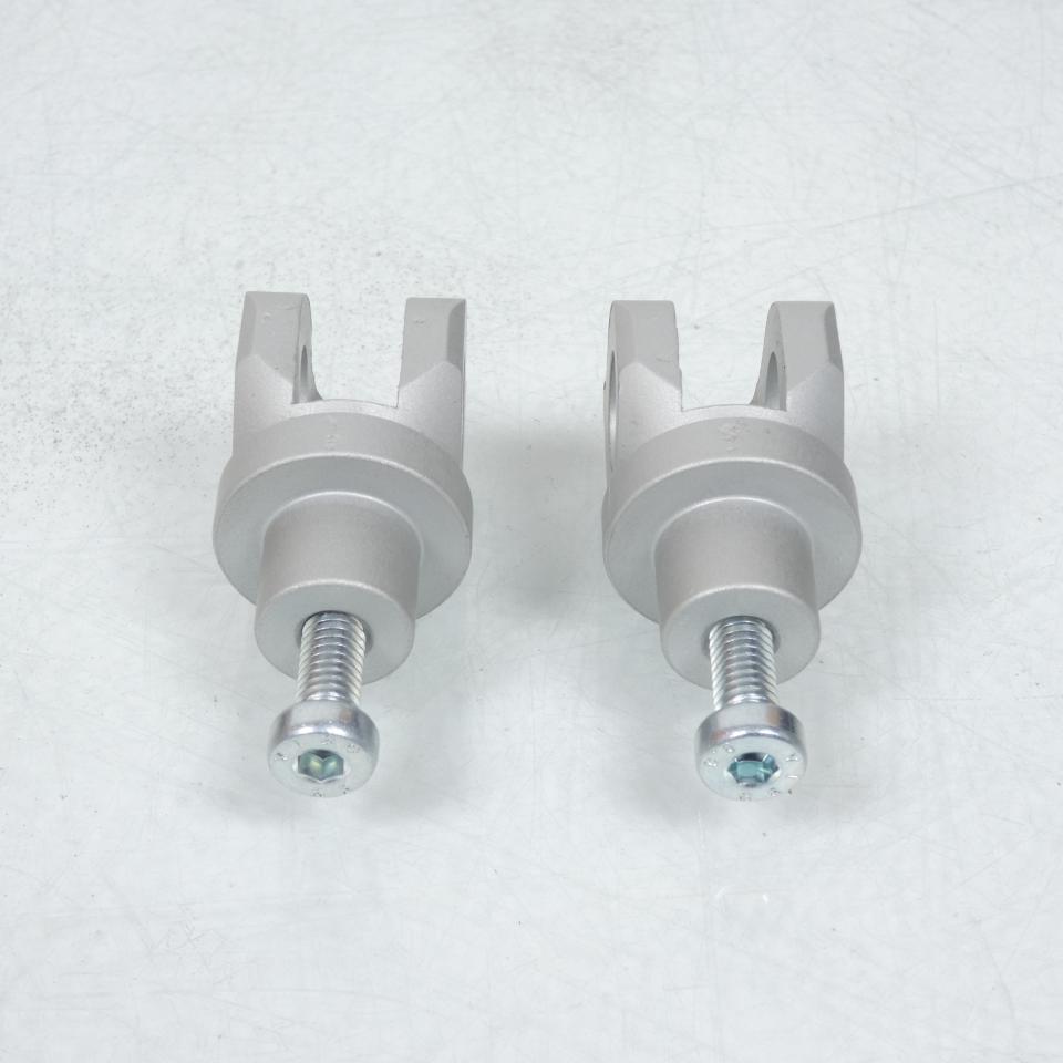 Paire chape repose pied avant Lightech pour moto Kawasaki 1000 Zx-10 R Ninja 2008 à 2020 FTP004SIL Neuf