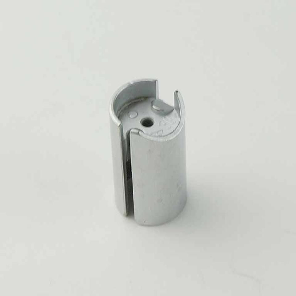 Pièce de carburateur pour  