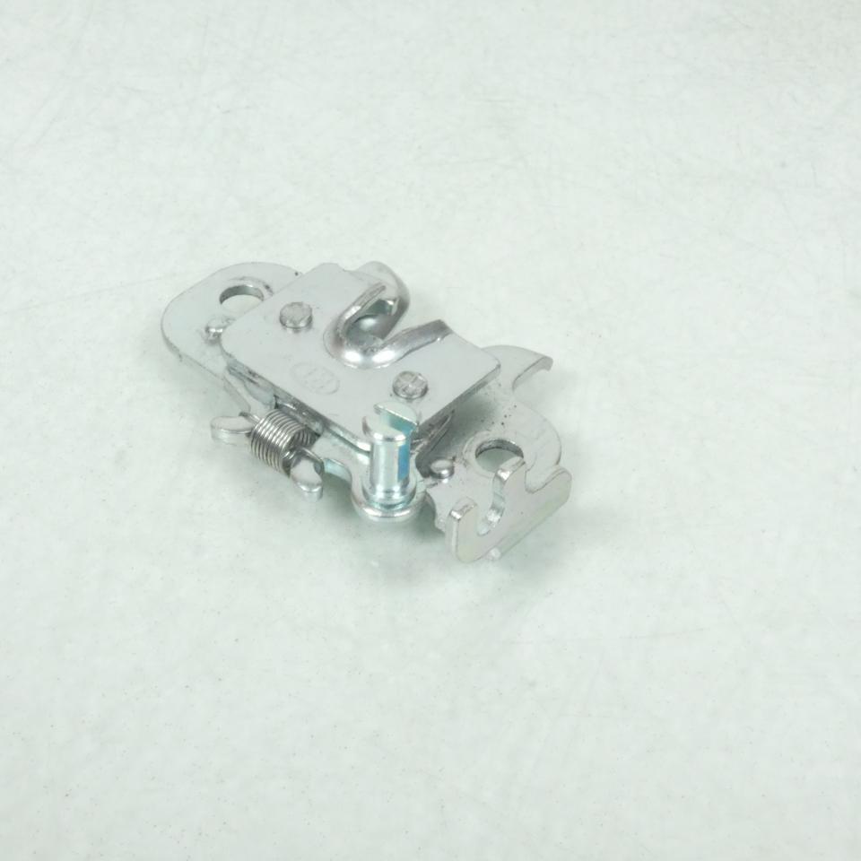 Serrure de selle 786734 pour scooter Peugeot 50 STREETZONE 2T 2014 à 2020