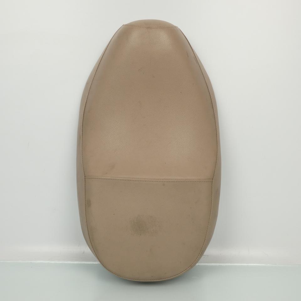 Selle biplace simili cuir beige origine pour scooter Occasion