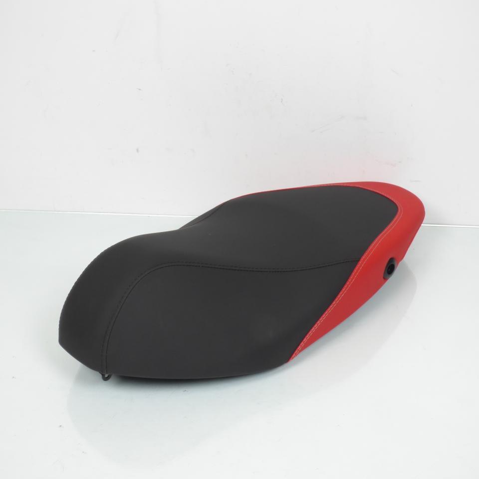 photo piece : Selle biplace->Aprilia SR Motard