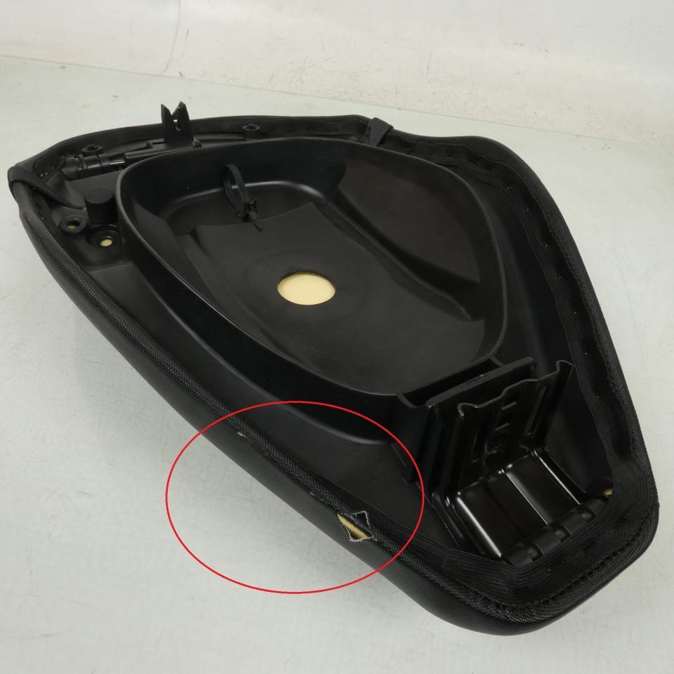 Selle biplace noire origine pour scooter Piaggio 125 Zip 2 2000 à 2003 CM009605
