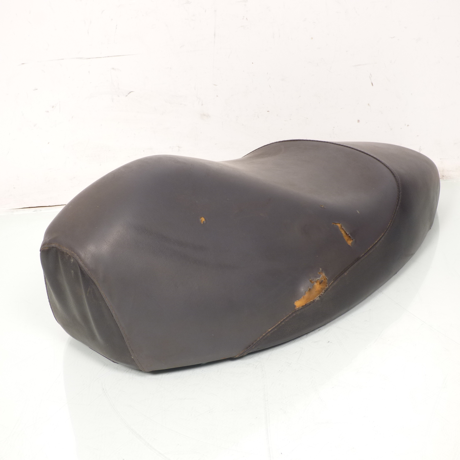 photo piece : Selle biplace->Peugeot Buxy