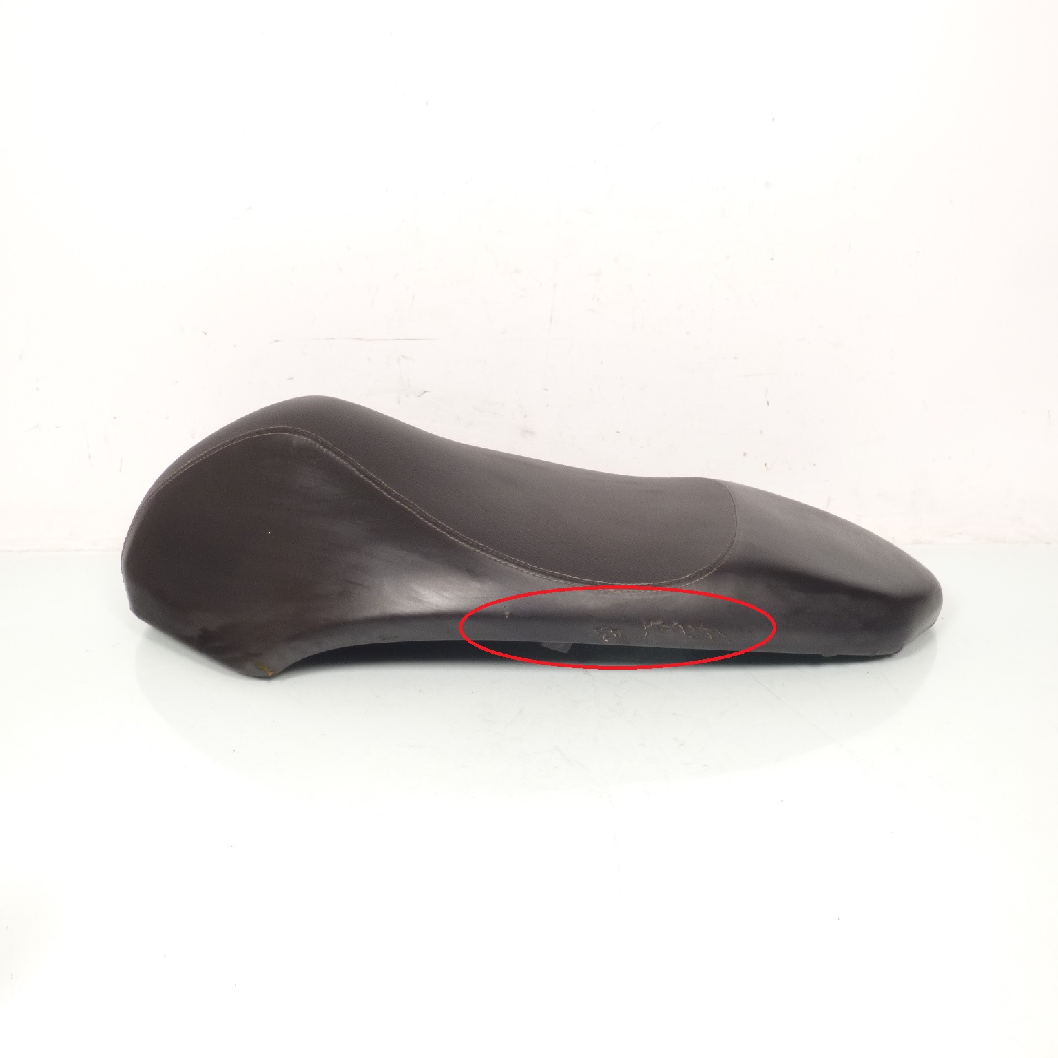photo piece : Selle biplace->Peugeot STREETZONE 2T