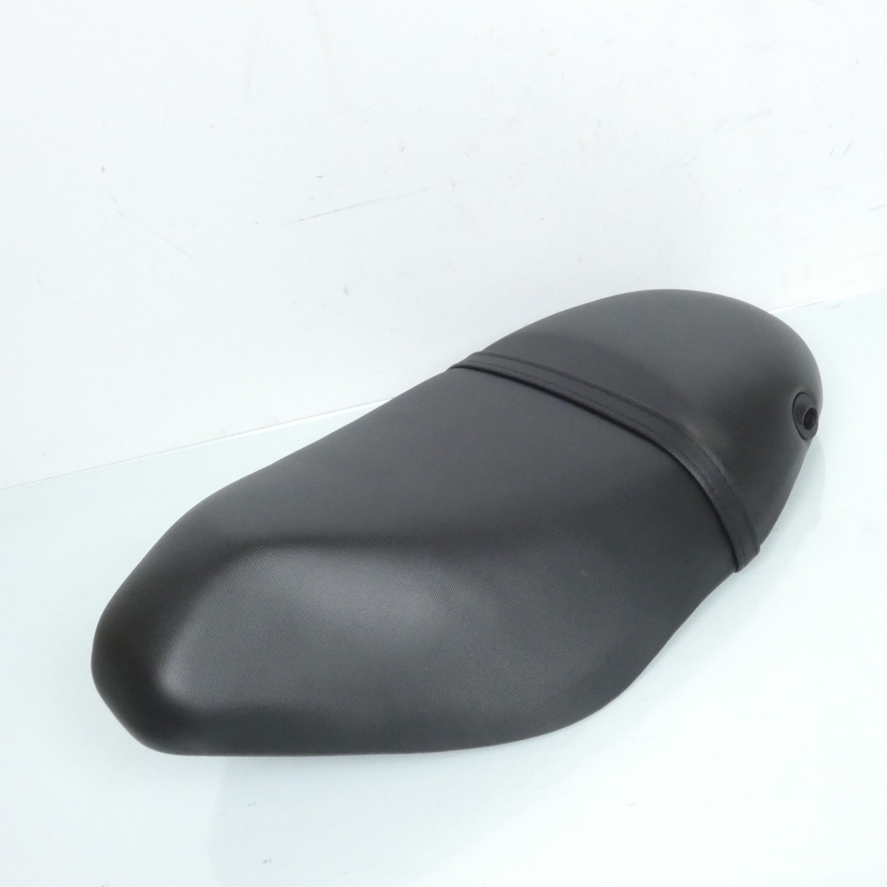 Selle biplace origine pour Scooter Piaggio 125 Zip 2 2000 à 2003 CM009605 Neuf