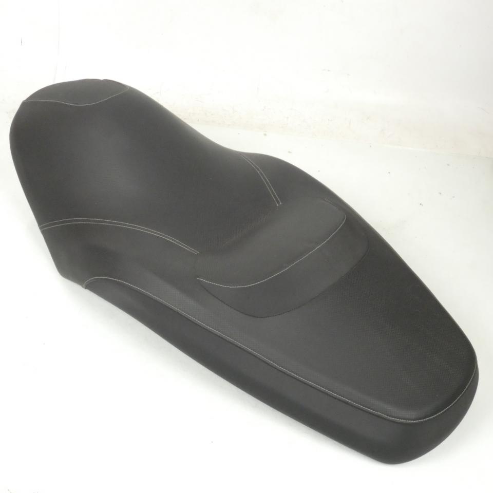 Selle biplace pour scooter MBK 125 Skycruiser 2009 COD.1C0-F4730-00 1C0F473000