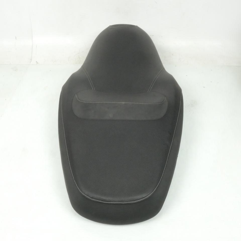 Selle biplace pour scooter MBK 125 Skycruiser 2009 COD.1C0-F4730-00 1C0F473000