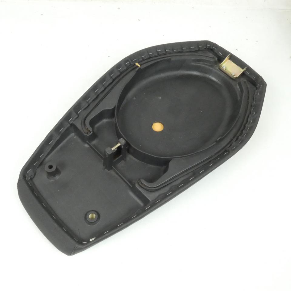 Selle biplace origine pour Scooter Mad-Croc NC NC TB6B-110100000 Occasion