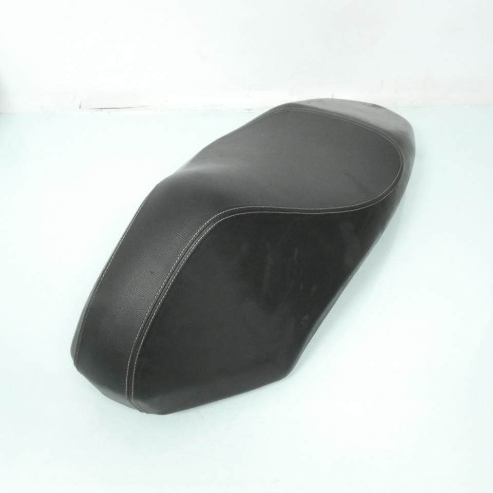 Selle biplace origine pour scooter Peugeot 50 STREETZONE 2T 2014 à 2017 Occasion