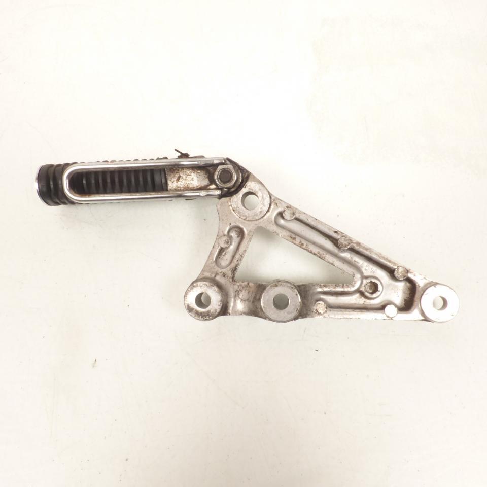Platine de repose pied passager droit origine pour moto Honda 650 CX MC7-R Occasion