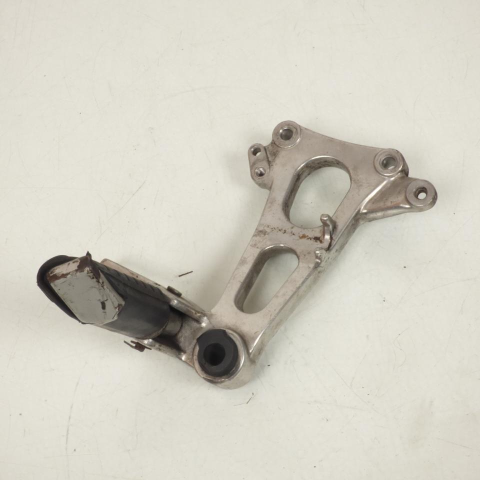 Platine de repose pied passager droit origine pour Moto Honda 400 NSR 1985 à 1987 KM9P-6400 / KM4P-R Occasion