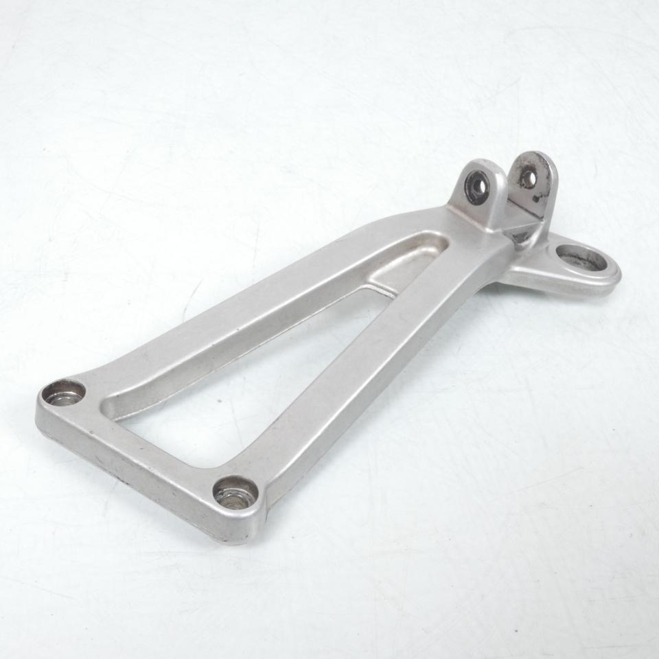 Platine de repose pied passager droit pour moto Ducati 900 SS 1998 à 2002 82410451A