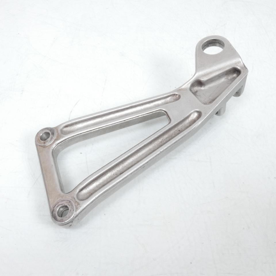 Platine de repose pied passager droit pour moto Ducati 900 SS 1998 à 2002 82410451A