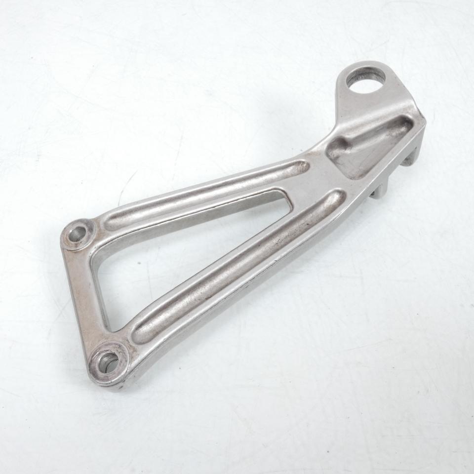 Platine repose pied passager droit pour moto Ducati 750 Ss Ie 1999 à 2002 82410451A