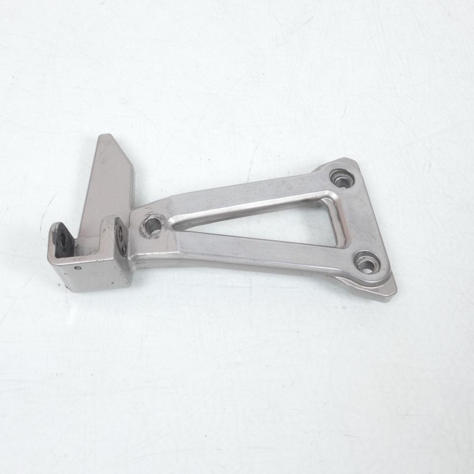 Platine de repose pied passager droit pour moto Suzuki 400 Bandit 1991 à 1993 10D