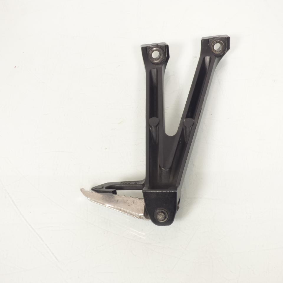 Platine de repose pied passager droit origine pour moto Suzuki 600 Gsx-R 2011 à 2012 43600-14J00 Occasion