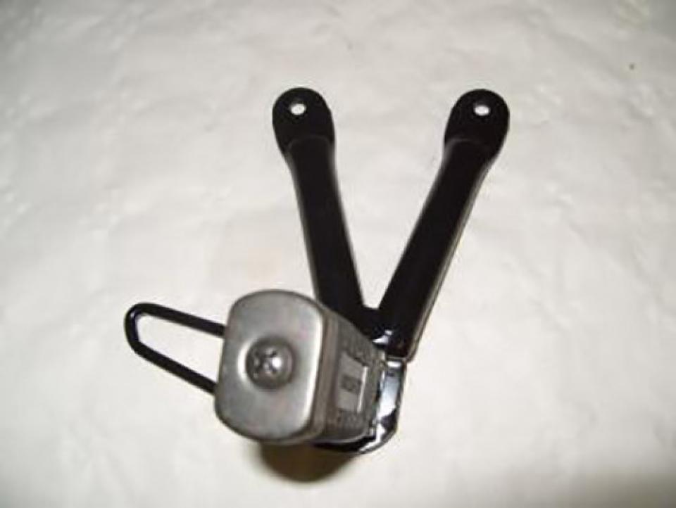 photo piece : Platine de repose pied passager droit->