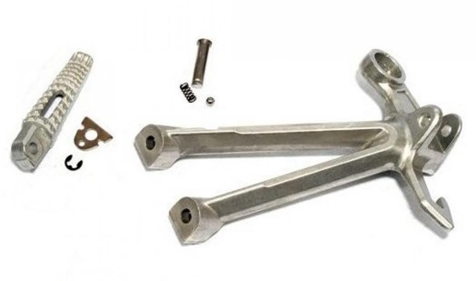Platine de repose pied passager droit pour  