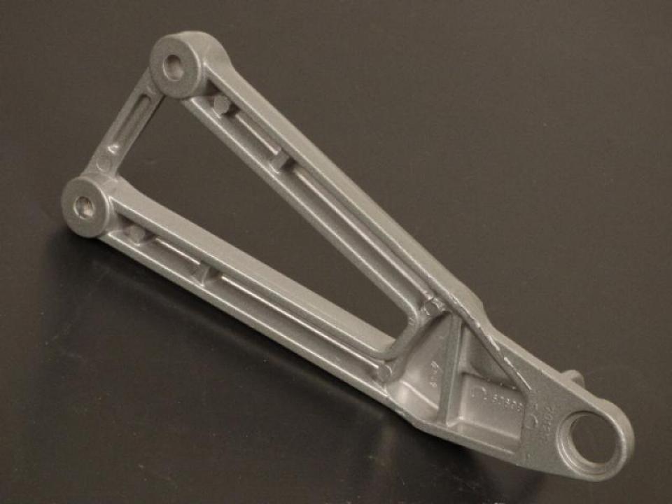 Platine de repose pied passager droit origine pour Moto Derbi 50 GPR 1997 à 2000 00H01503542 Neuf