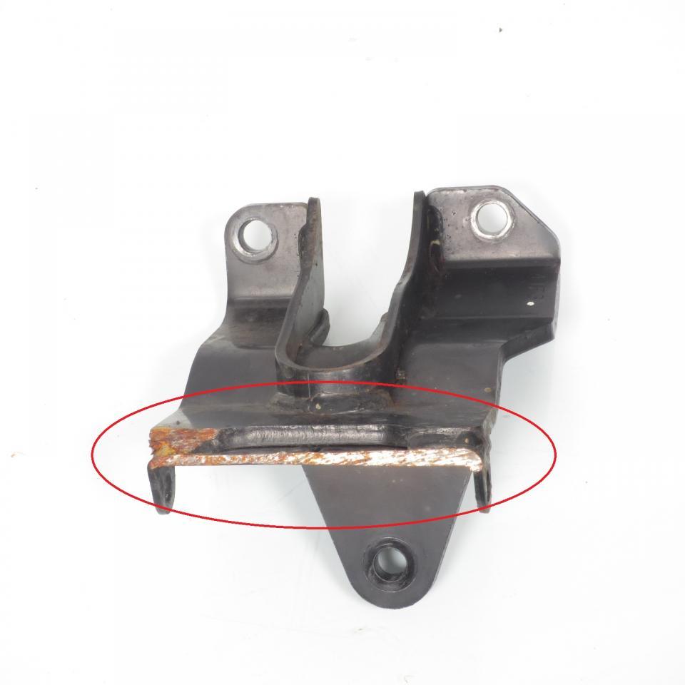 photo piece : Platine de repose pied pilote gauche->Suzuki VL