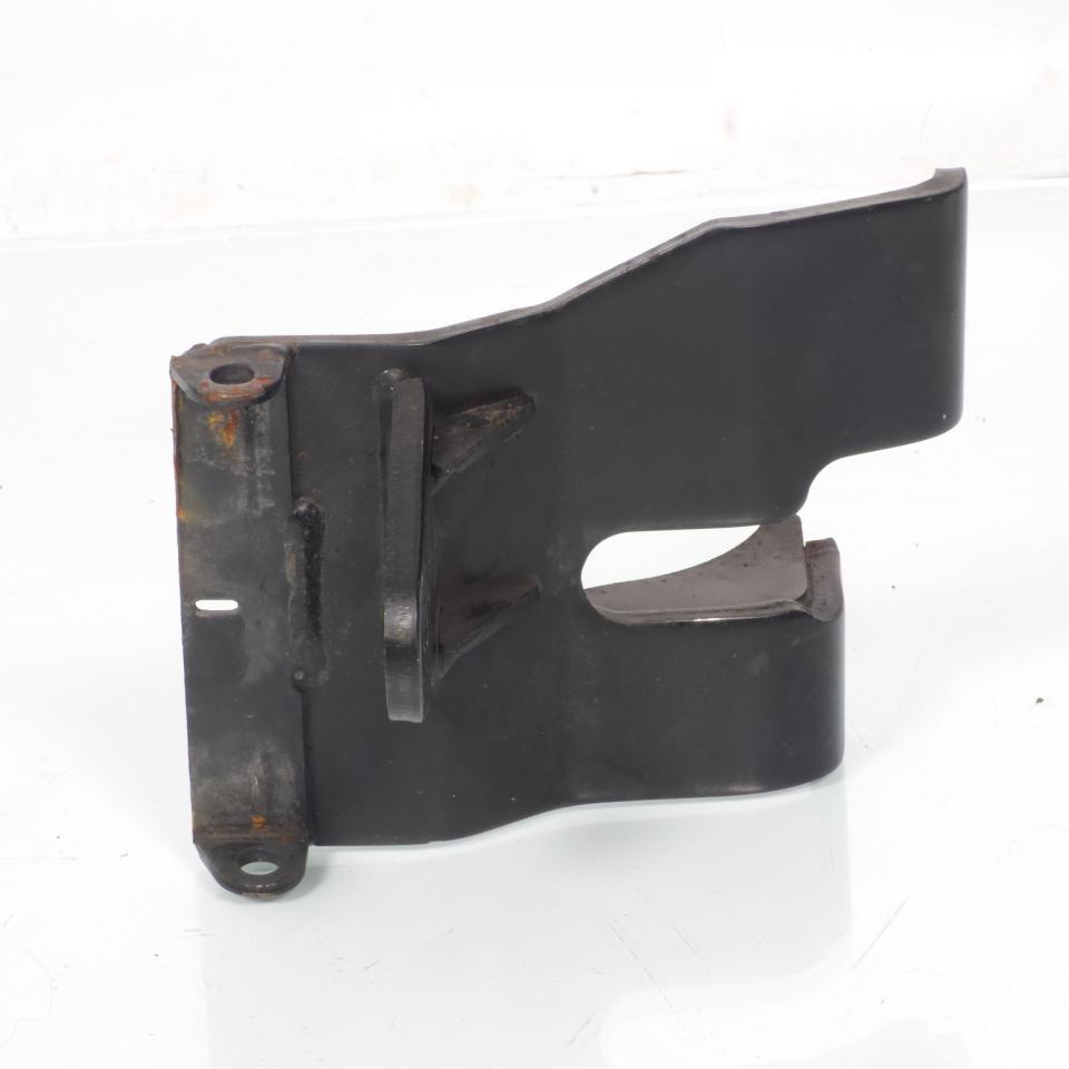 Platine de repose pied pilote gauche origine pour moto Suzuki 800 VL 2006 à 2016 41F3