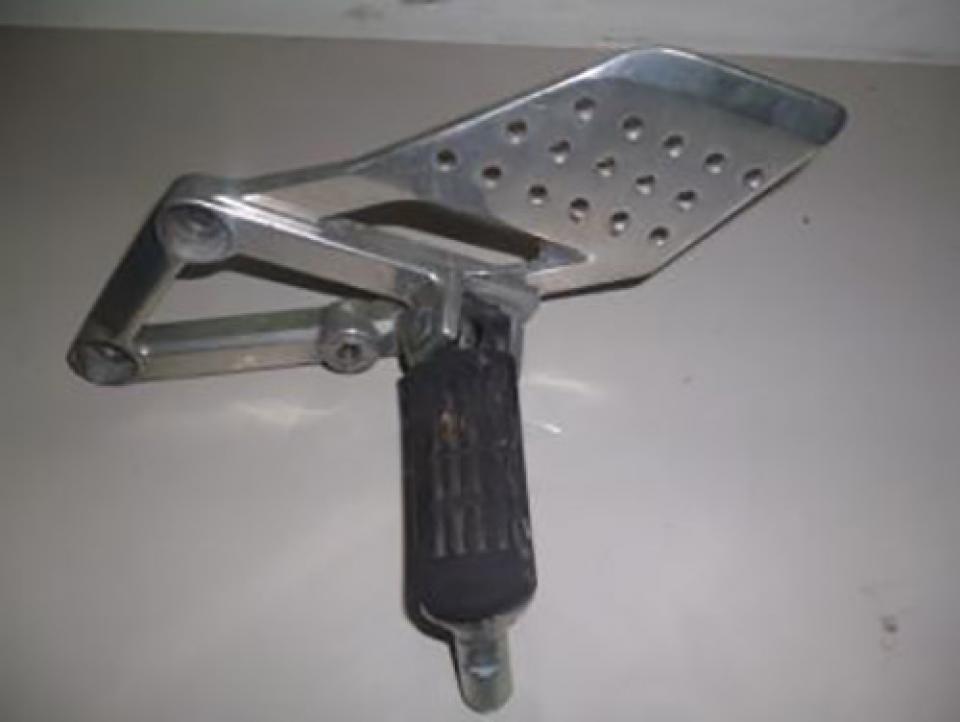 Platine de repose pied pilote gauche origine pour moto Honda 600 CBR 1991 PC25 Occasion