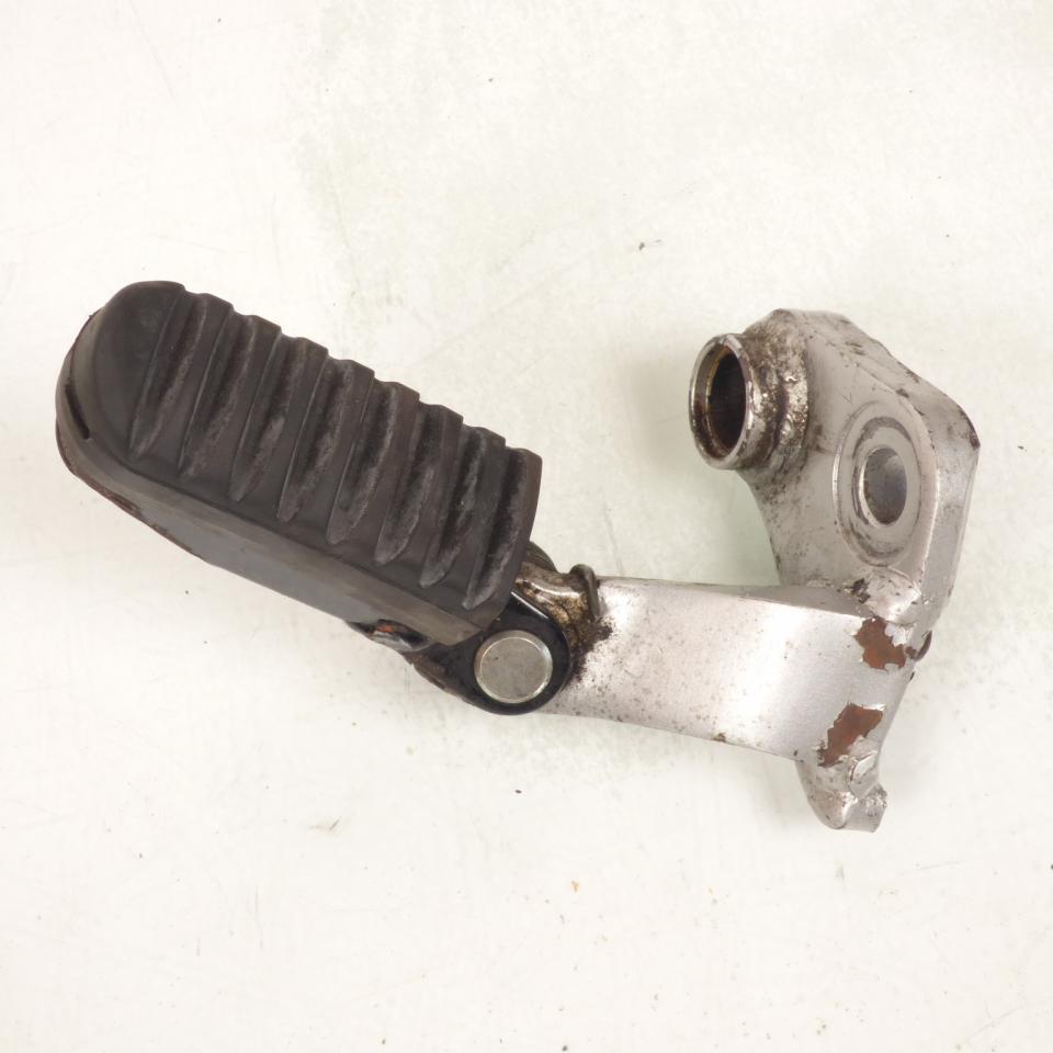 Platine de repose pied pilote droit pour Honda XRV Africa twin