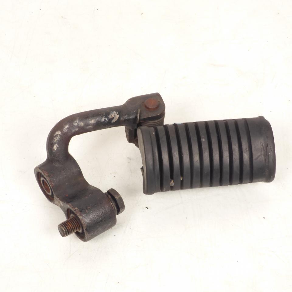 Platine de repose pied pilote droit pour Suzuki GS
