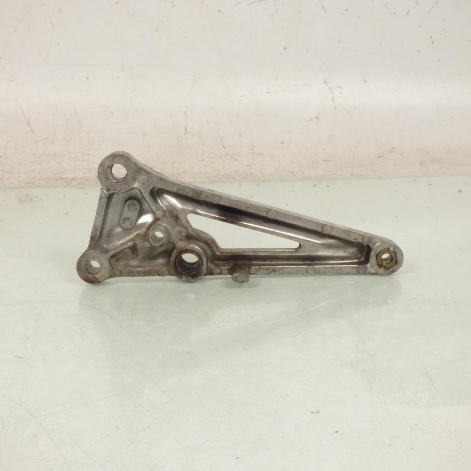 Platine de repose pied droit origine pour moto Honda 125 CB T Occasion