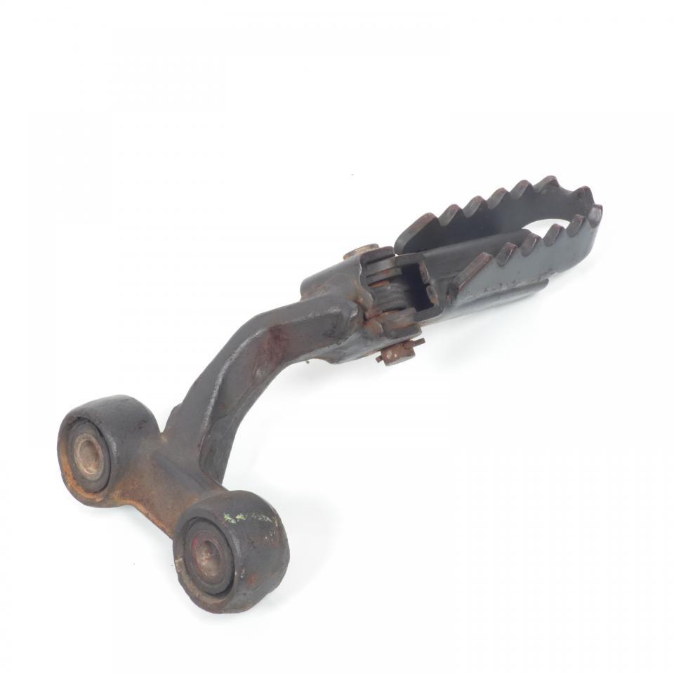 Platine de repose pied pilote droit pour Suzuki DR