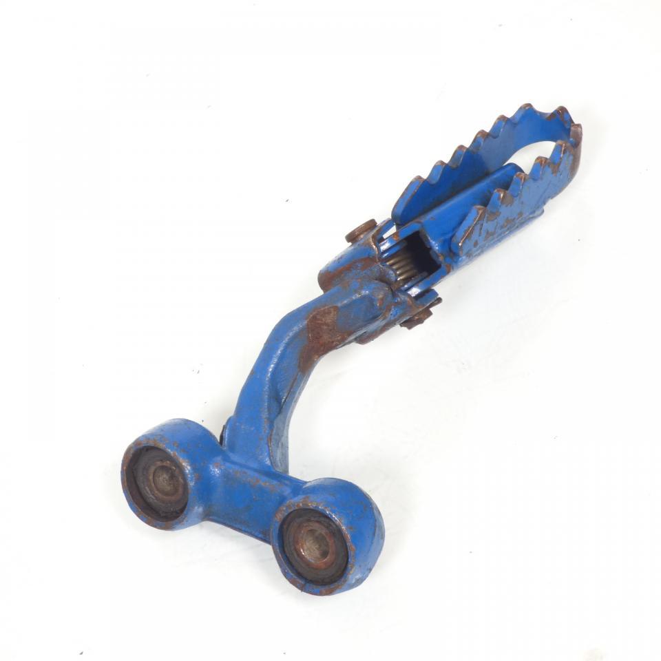 Platine de repose pied pilote droit pour Suzuki DR