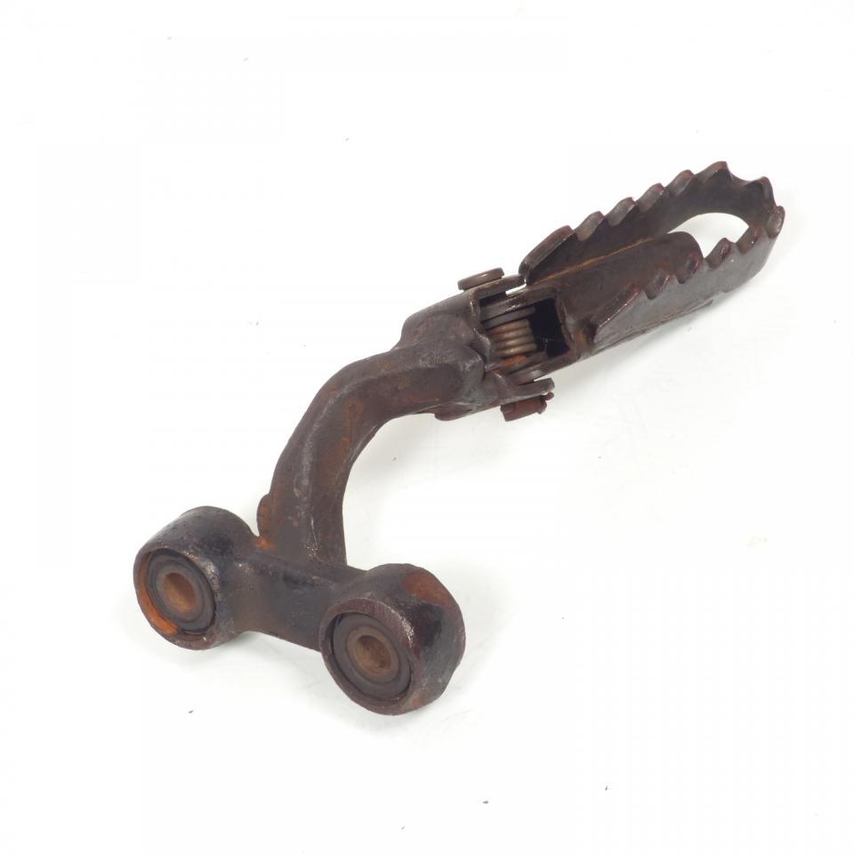 Platine de repose pied pilote droit pour Suzuki DR