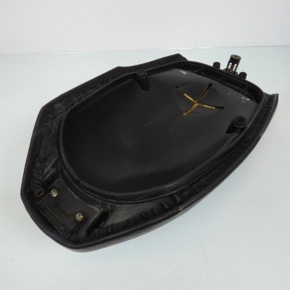 Selle pilote pour scooter MBK 125 Skyliner 2003 à 2005 5DS-F4710 5XL-F4710